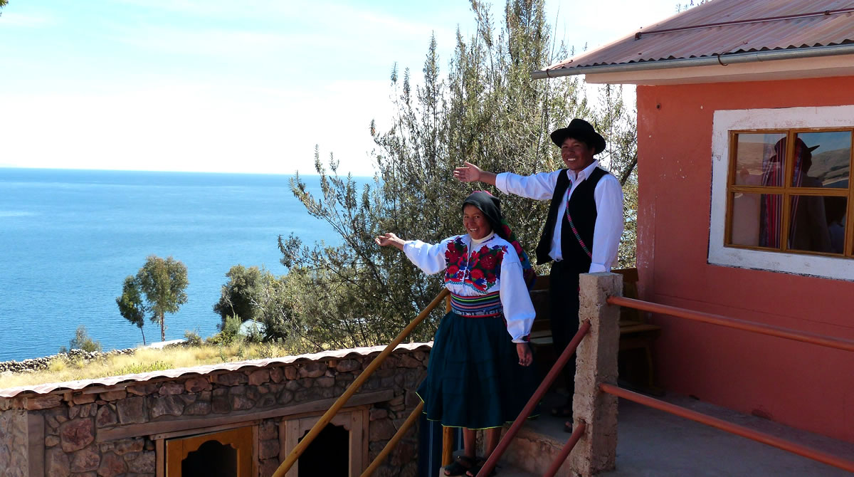 Casita Mejorada Familiar en Amantaní