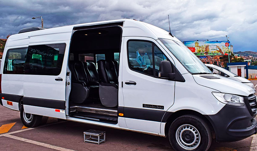 Despedida y traslado al Aeropuerto de Cusco